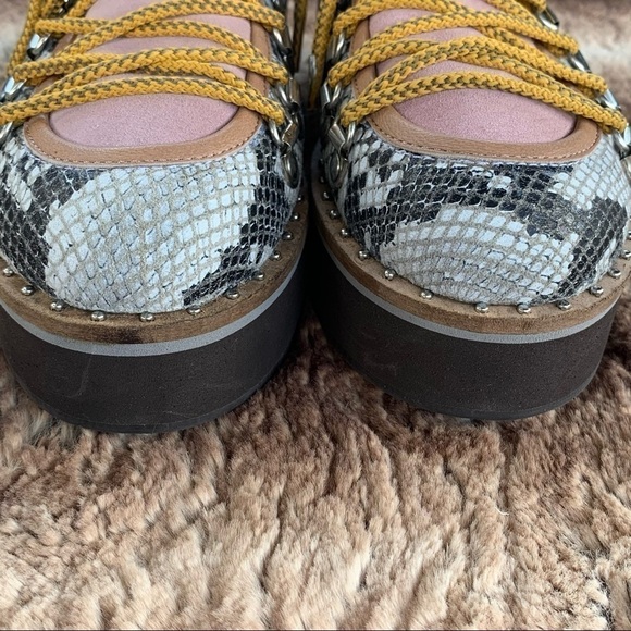 Free People Collection Durango Hiker Boots Snake Combo - Picture 6 of 13
